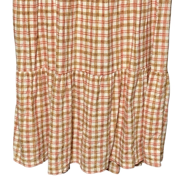 Old Navy Tiered Linen Blend Flutter Sleeve Swing Plaid Tiered Ruffle Dress - Picture 9 of 11